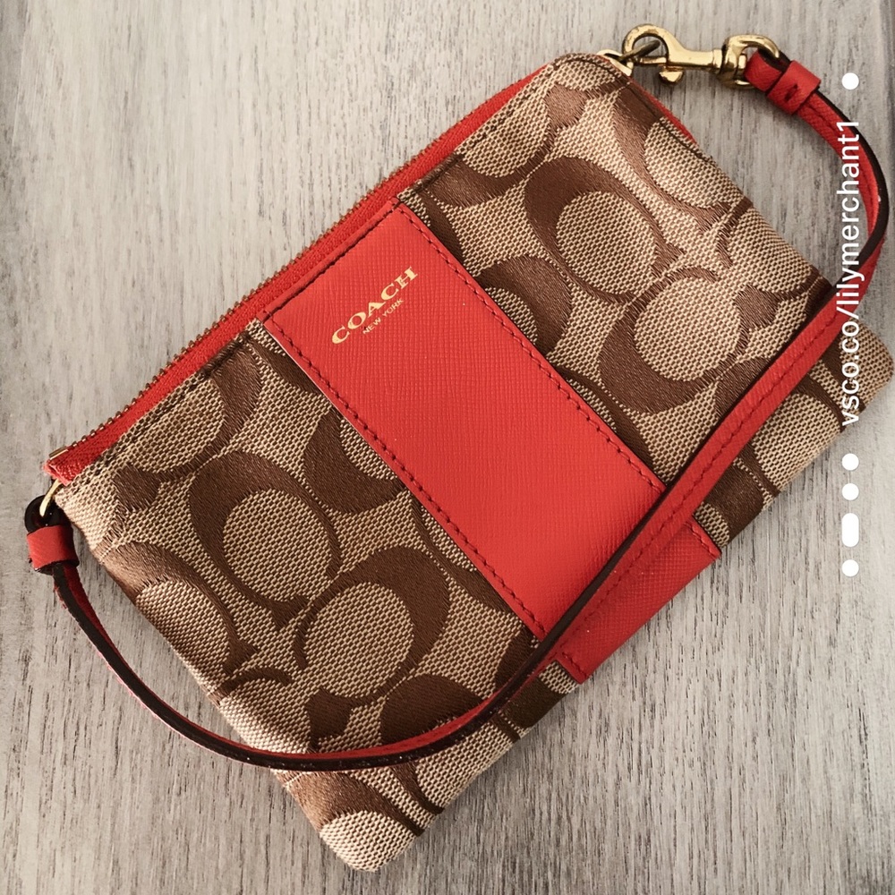 Coach wristlet (never used)